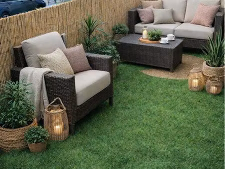 charmant t3 avec grande terrasse  piscine et place de parking couverte