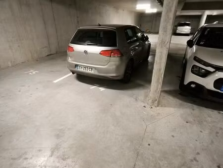 parking/box tours