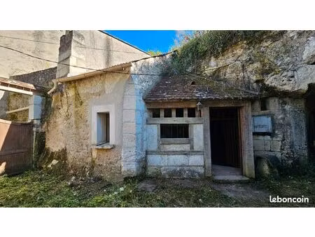 cave troglodyte aménagée proche centre historique