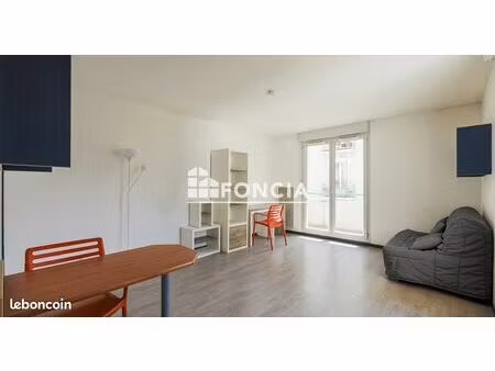 à vendre – appartement t1 avec balcon et parking – fontaine