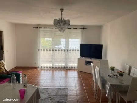 appartement 3 pièces 69 m²