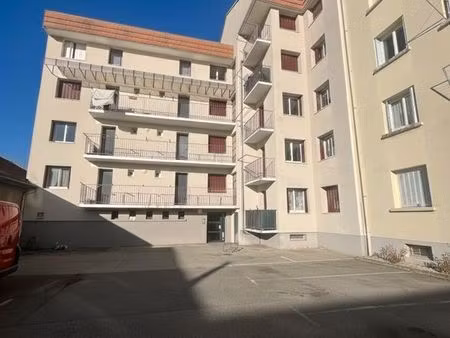 appartement 4 pièces 67 m²