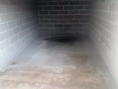 garage / box fermé
