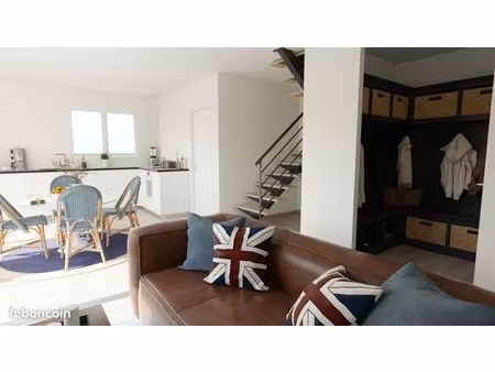 maison 4 pièces 70 m²