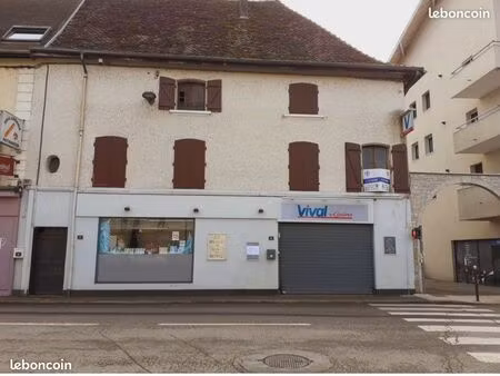 appartement plateau à rénover 200m2