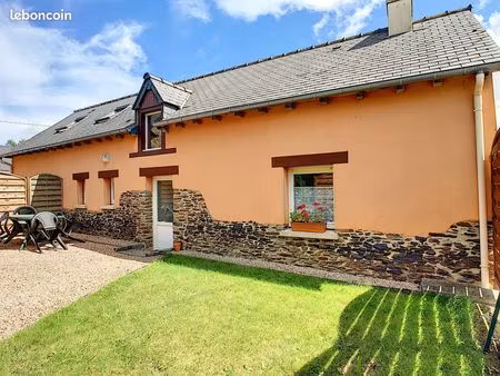 vendre : ensemble immobilier au cœur de la forêt de brocéliande