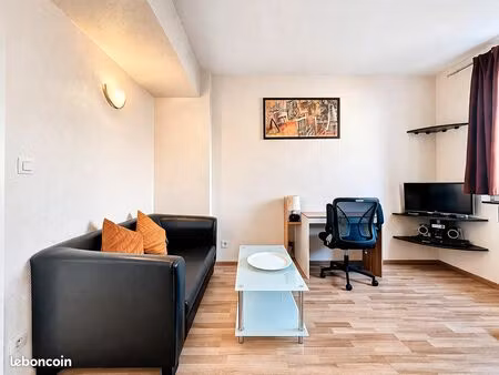 appartement 2 pièces loué meublé