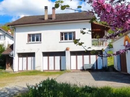 maison + atelier sur terrain 1700 m2