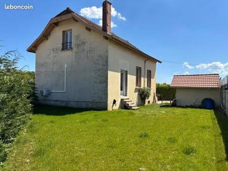 maison 5 pièces - 99 m2 - 3 chambres