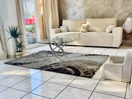 dernier étage-vue montagnes-t4 rénové