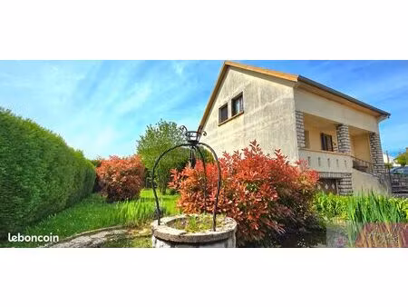 maison 5 pièces 85 m²