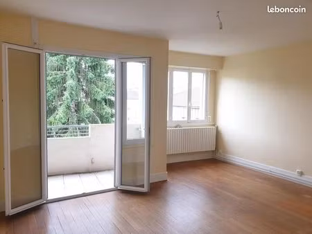 appartement 3 pièces 65 m²