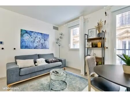 superbe t2 meublé - cours julien - centre ville marseille