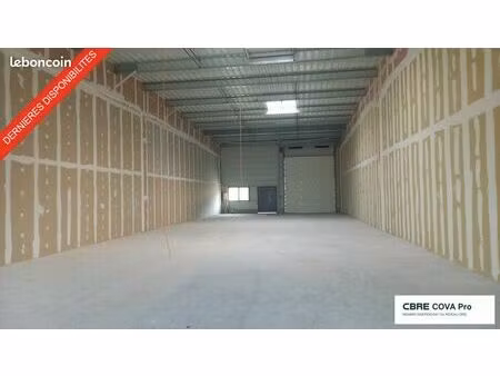 local commercial 300 m²