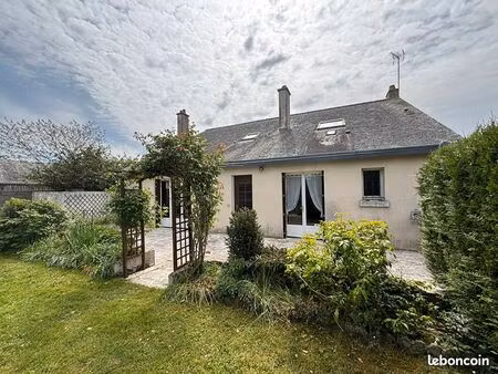 propriété 6 pièces 151 m²