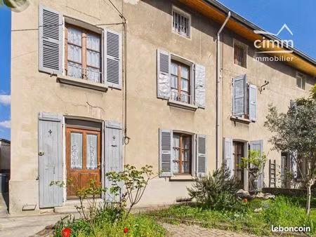 maison de village 8 pièces 160 m²