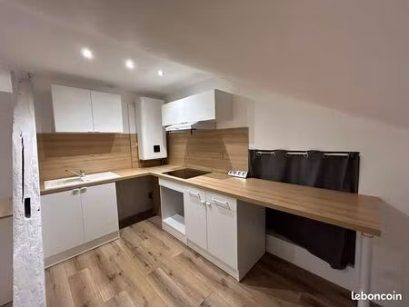 studio 1 pièce 27m²