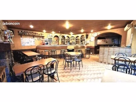local commercial 171 m² tresboeuf