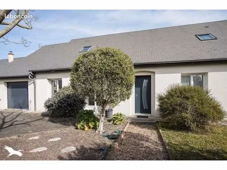 maison 8 pièces 159 m²