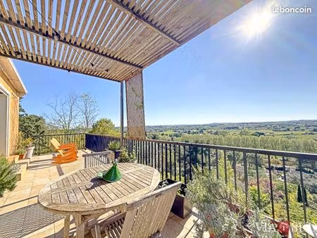 gîte 3 pièces 172 m²