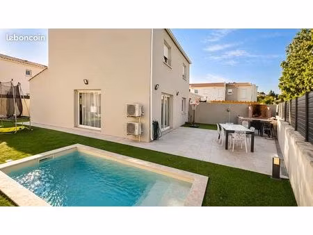 maison 5 pièces 141 m2