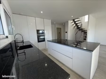 maison 5 pièces 130 m²