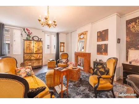 grand appartement t2