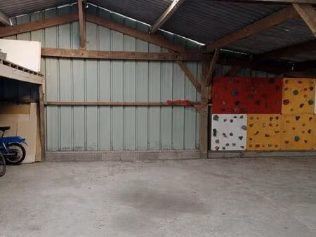 hivernage/garage campíng car  fourgon aménagé  van  bateau  remorque...