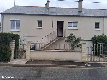 location maison t4 - 37190