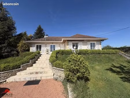 villa 5 pièces 113 m²