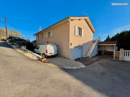 appartement 4 pièces 92 m²