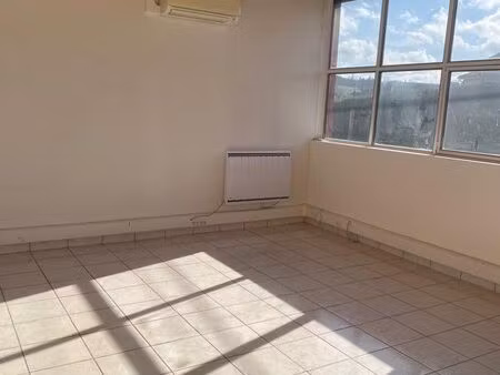 bureau indépendant – 40 m² idéal profession libérale / artisan / télétravail