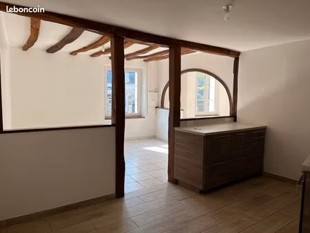 maison de bourg 3 chambres