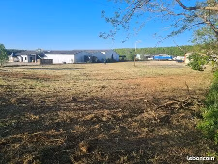 a vendre terrain en za 41700 fresnes