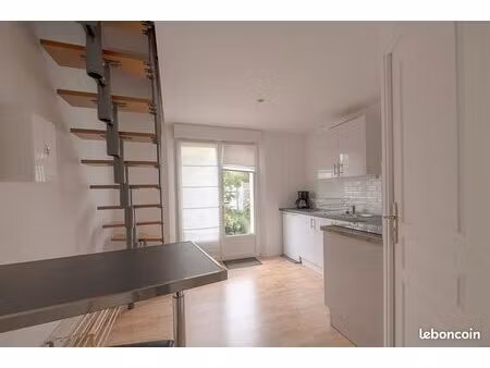 location studio meuble libre à partir 15/05/2026