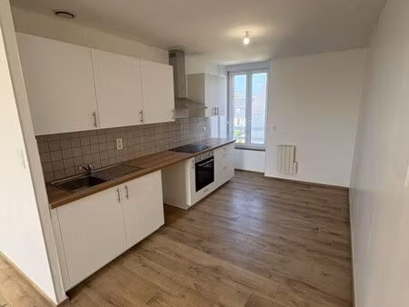 t3 entièrement rénové à neuf – lumineux & prêt à vivre – fougères