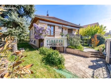 maison 4 pièces 95 m²