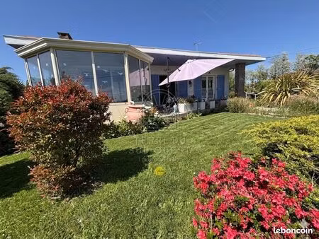 maison 5 pièces 136 m²