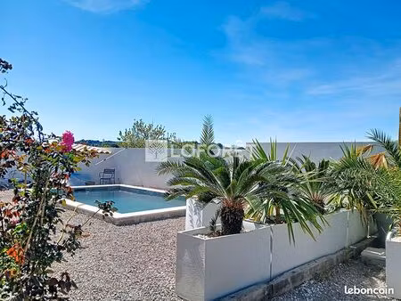villa 6 pièces 180 m²