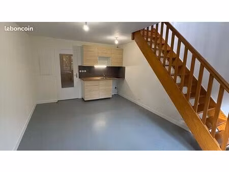 t1 bis en duplex rénové