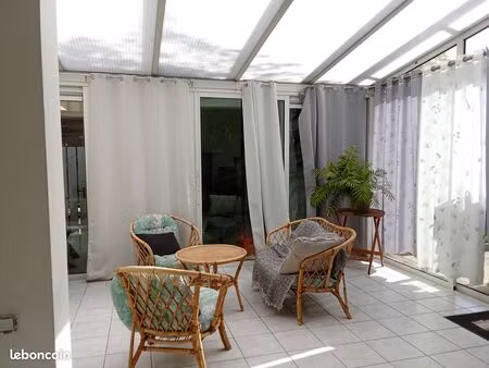 appartement 66 m² centre ville de saint armel