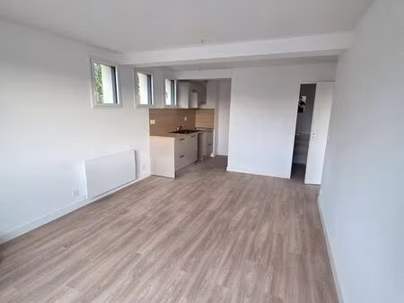 appartement non meublé – 42 5 m2 - au premier étage d’une maison rénovée - n°13