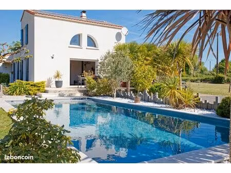 maison 6 pièces 161 m²