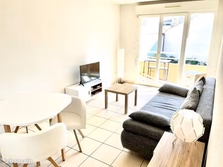 t2 meublé 38 m2 avec parking - quartier polygone