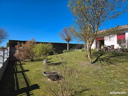 maison 160 m² + terrain 1200 m² – garage  dépendances  fort potentiel