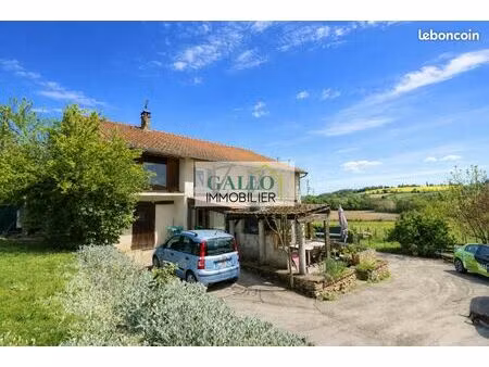 maison 5 pièces 234 m²