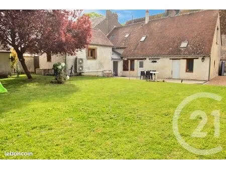 maison 7 pièces 160 m²