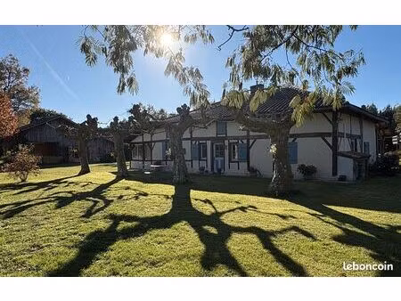 propriété 6 pièces 124 m²