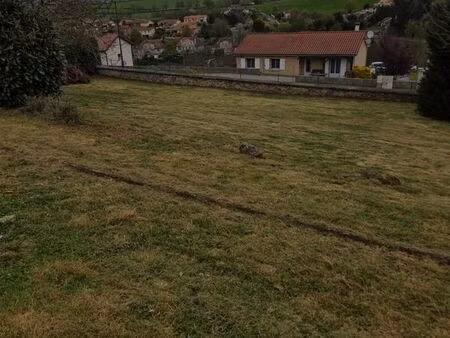 terrain 670 m2 st victor s/ rhins