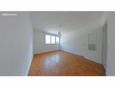 appartement 3 pièces 56 m²